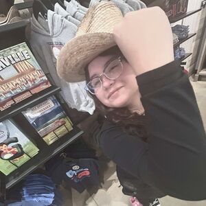 Meet your Posher, Gianna